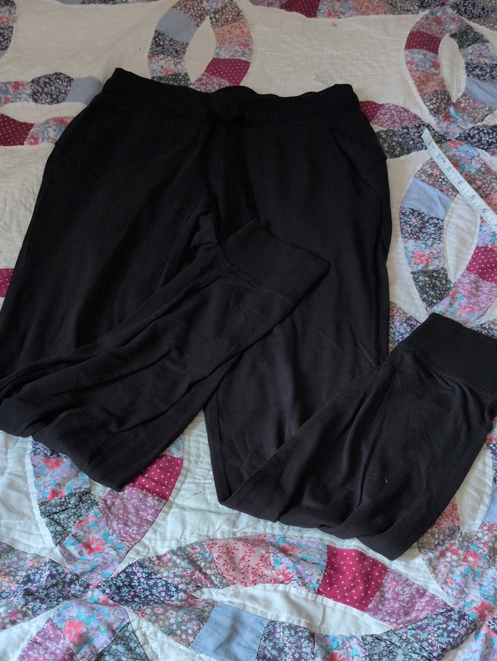 Lululemon Joggers 4